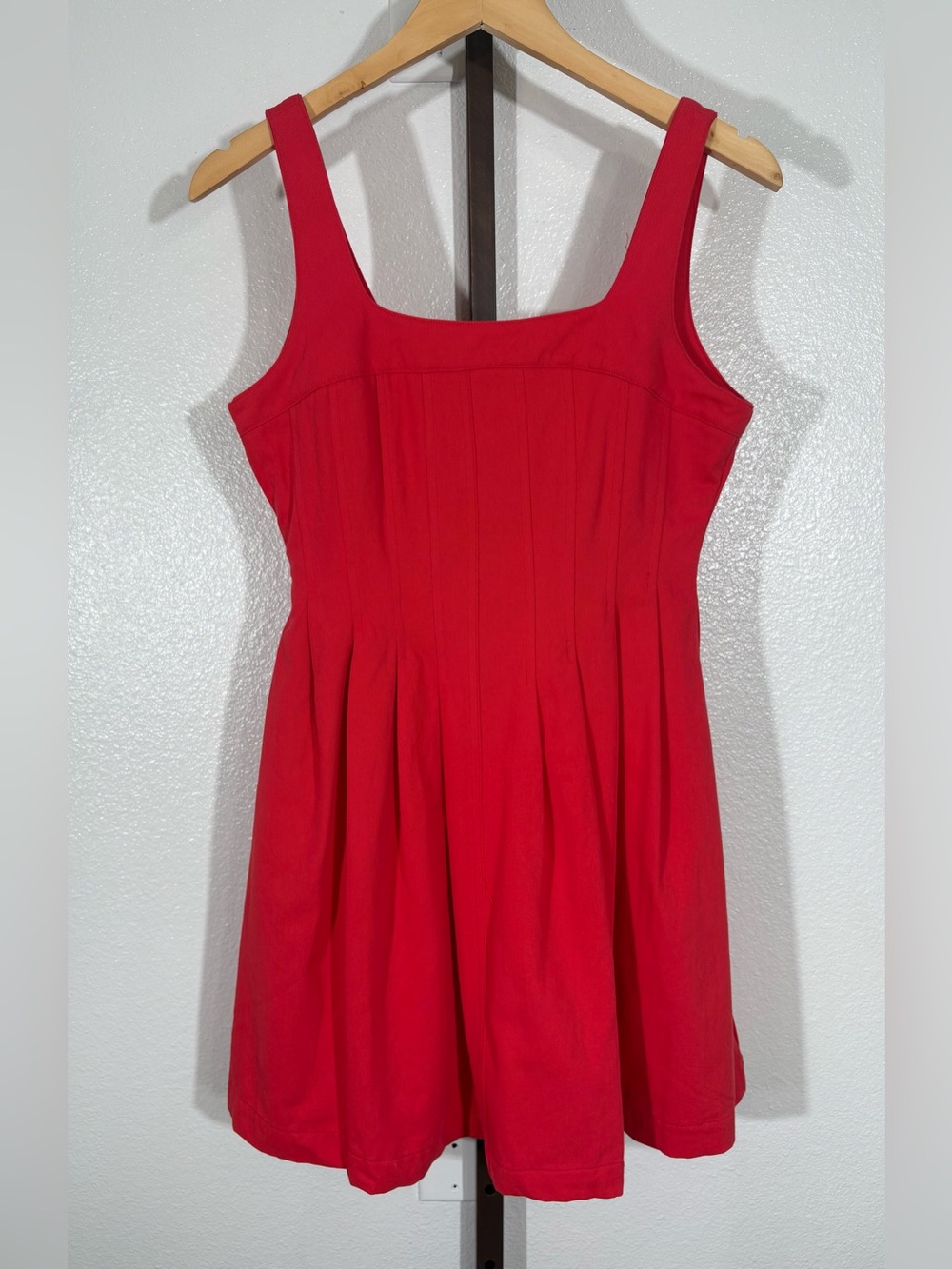 NWT TCEC Georgia Red Mini Dress Size Small